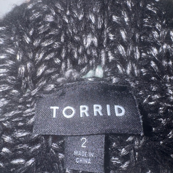 Torrid | Black and Multi Color Raglan Striped Hooded Sweater | Size 2 - Picture 9 of 9